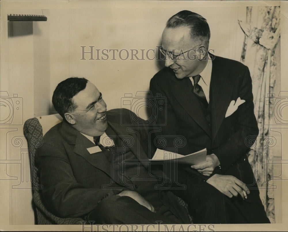 1938 Press Photo Dr N Gabrielson and Frederick Jordan at Wild Life Conference
