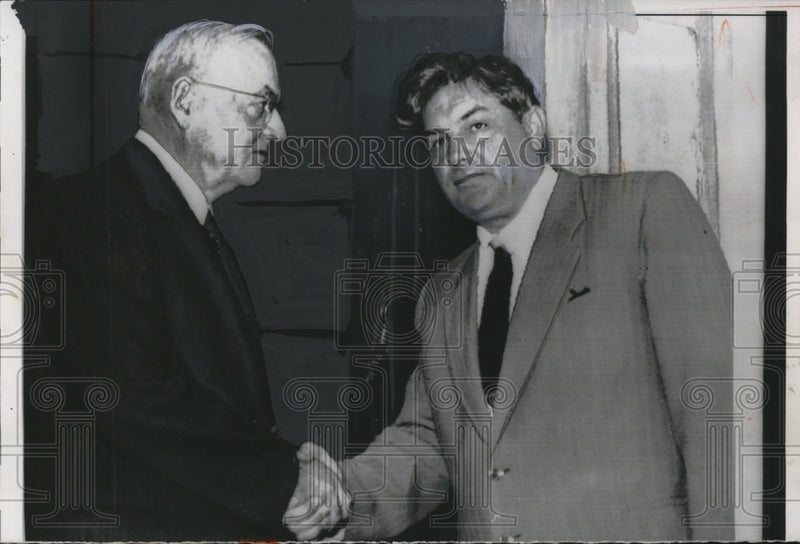 Load image into Gallery viewer, 1956 Press Photo Dulles bids goodbye Shepilov at the Soviet Embassy in London
