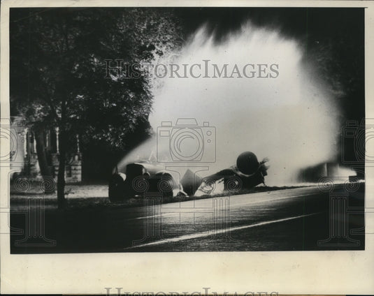 1936 Press Photo Ypsilanti, Michigan Gasoline Truck Fire - nef43317