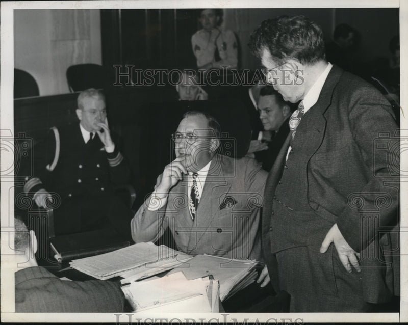 Load image into Gallery viewer, 1946 Press Photo Senate Continues Probe of Pres Aide for Federal Reserve Appoint
