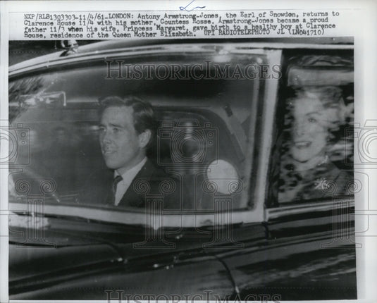 1961 Press Photo Antony Armstrong-Jone, The Earl of Snowdown wit his mother