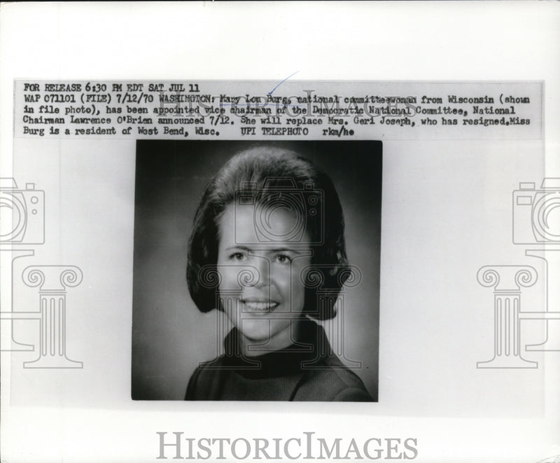 Load image into Gallery viewer, 1970 Press Photo Mary Lou Burg - nef43617
