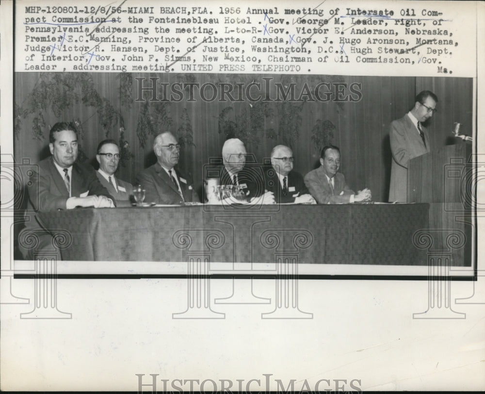 1956 Press Photo Interstate Oil Compact Commission Meeting, Fontainebleau Hotel