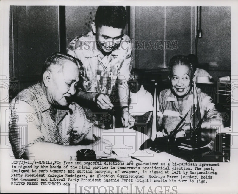 Load image into Gallery viewer, 1953 Press Photo Peaceful Elections Guaranteed as Bi-Partisan Agreement Signed
