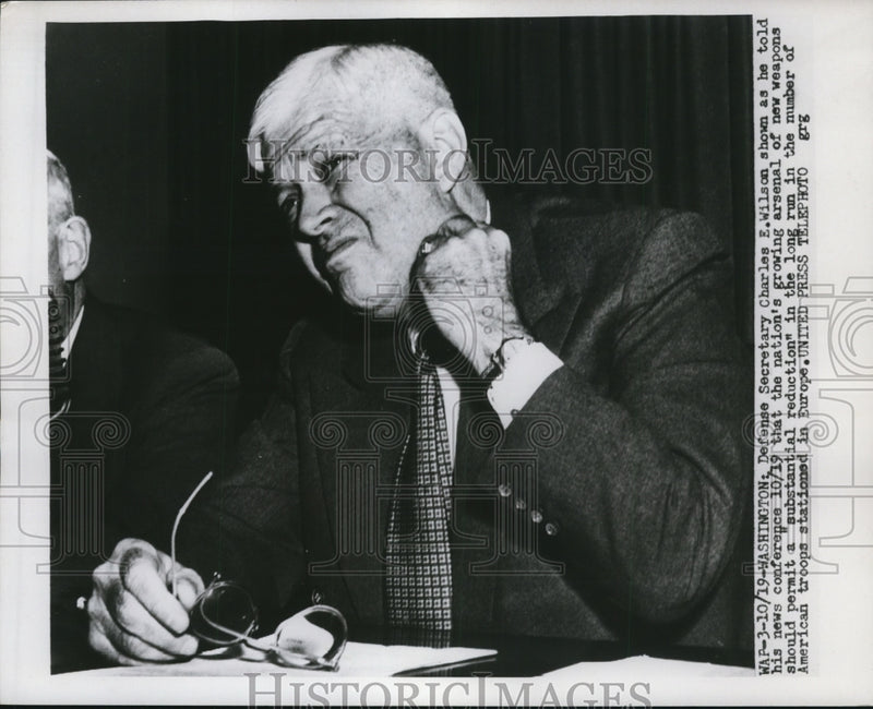 Load image into Gallery viewer, 1953 Press Photo Charles E. Wilson at News Conference, Washington, D.C.
