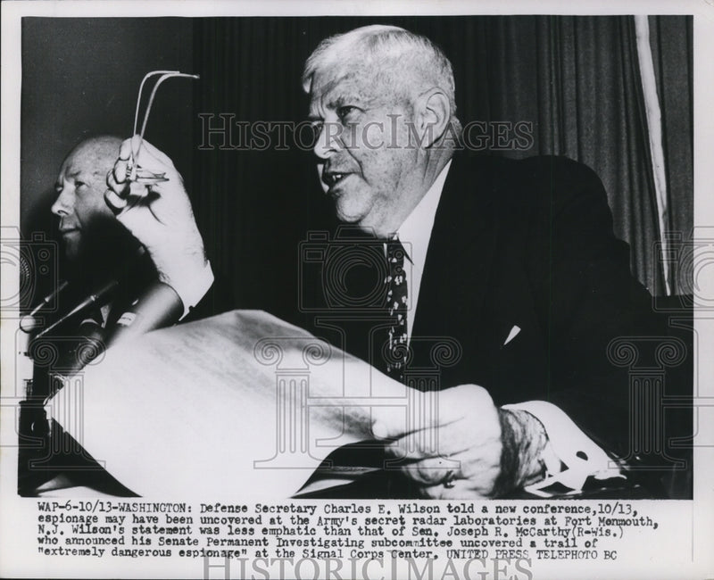 Load image into Gallery viewer, 1953 Press Photo Charles E. Wilson During News Conference, Washington, D.C.
