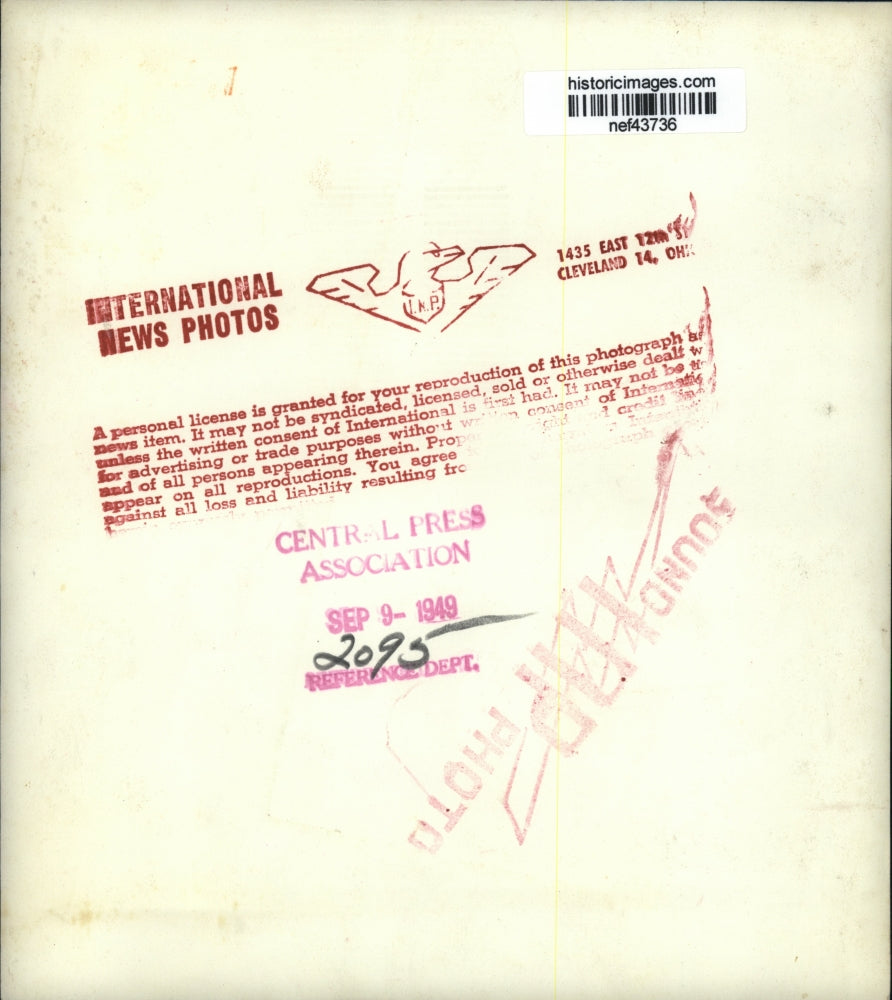 1949 Press Photo Tom Connally Shown Hailed the Comm Approval of Arms For Friends