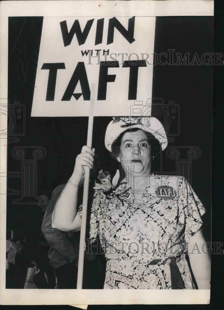 1948 Press Photo Mrs.Robert A.Taft wife of Republican Presidential Aspirant