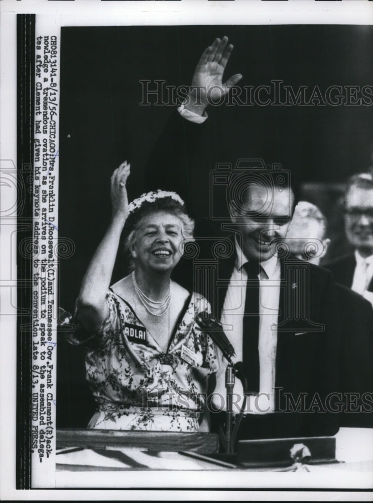 1956 Press Photo Ms Roosevelt & Gov Frank Clement Acknowledge Ovation at Arrival