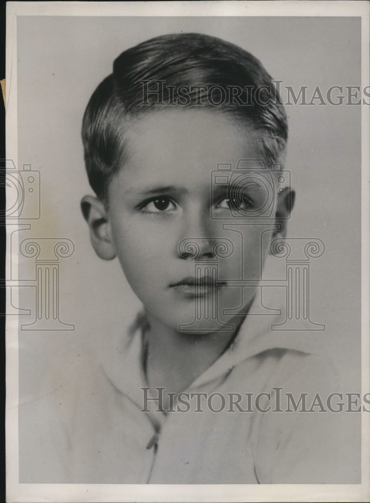 1940 Press Photo Thirty Metal Workers Save 10 Year Old Cabel Pratt's Life