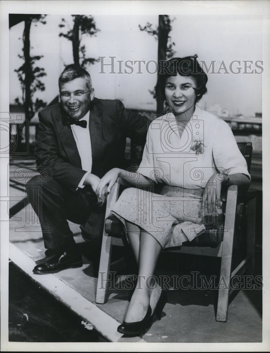 1958 Press Photo Elinor Moses of Alaska & Baker Ferguson of Portland Oregon