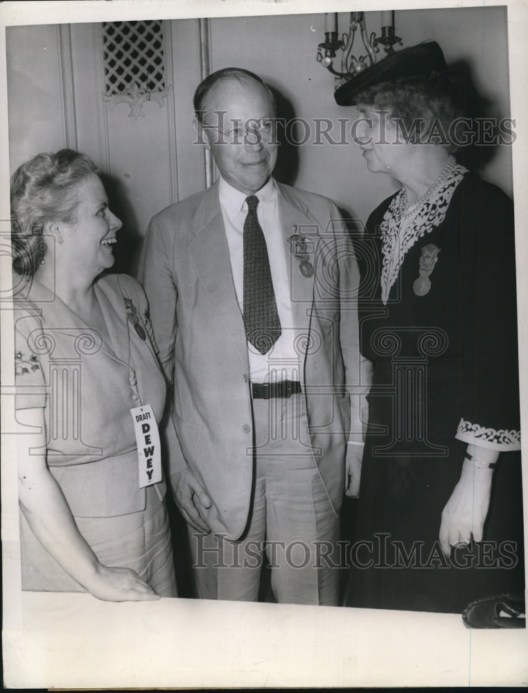 1944 Press Photo Republican Resolutions Committee During Convention in Chicago