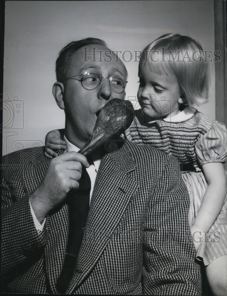 1951 Press Photo College of Musical Knowledge" Televised over NBC-TV - nef44383