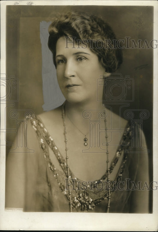 Press Photo Mrs. Ardine Wm. - nef44399
