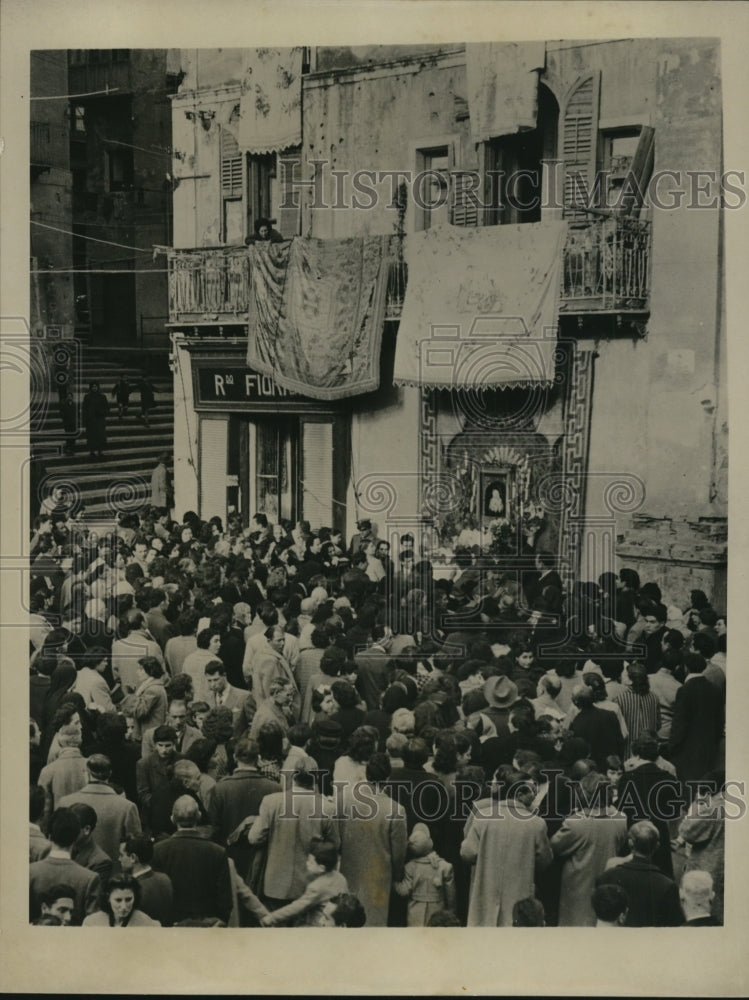 1954 Press Photo Religion Strike - nef44452
