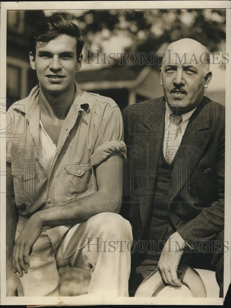 1932 Press Photo Joe Fisher, Escaped Mexico Firing Squad, Deputy Harry White