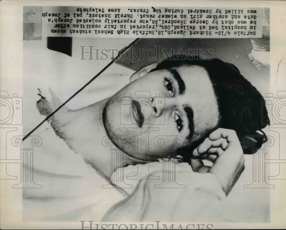 1949 Press Photo Richard Joseph in Welland Hospital, Shot by George Szendrei
