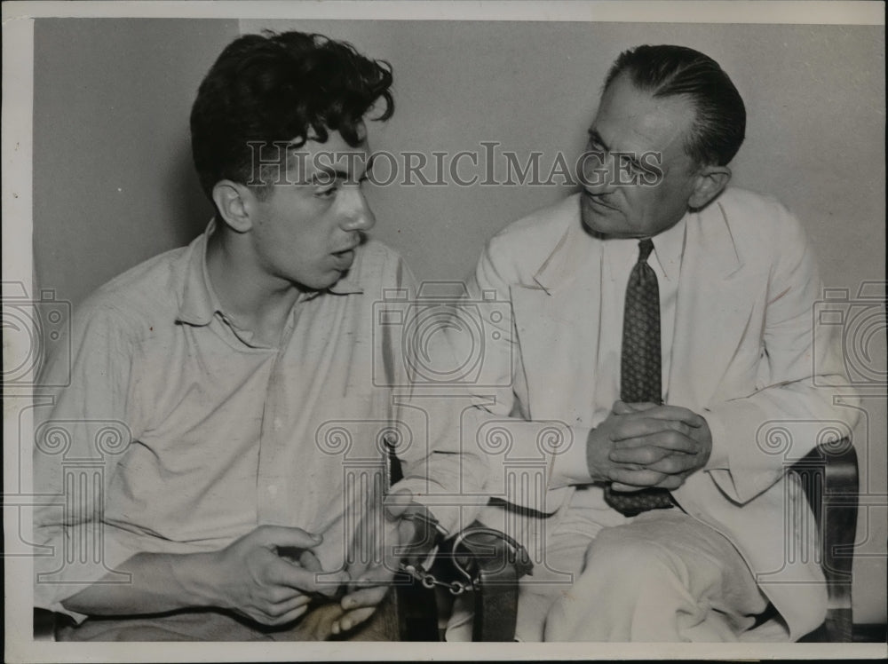 1937 Press Photo Dr Harry Hoffman Questions John Ardelean Chicago High Student