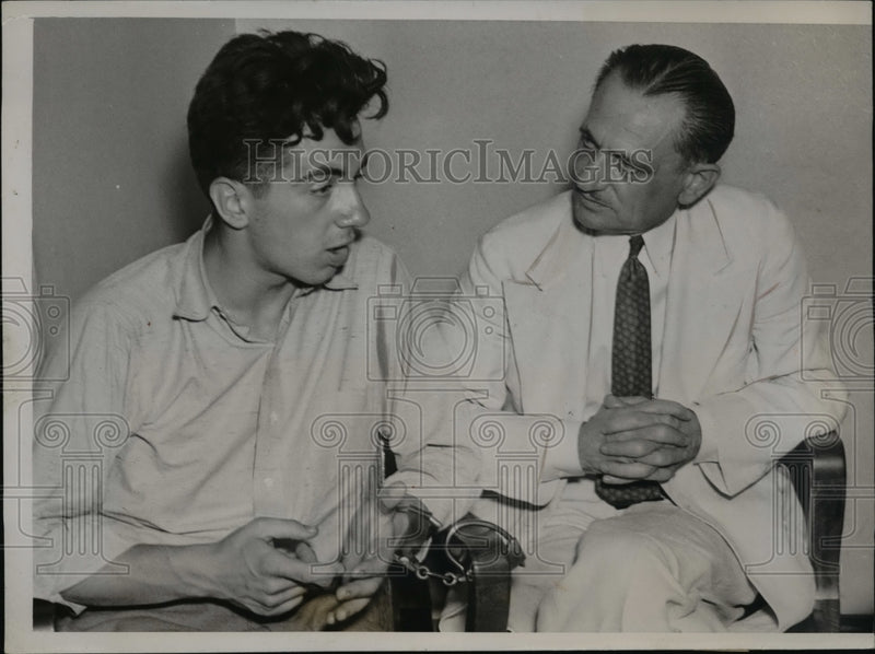 Load image into Gallery viewer, 1937 Press Photo Dr Harry Hoffman Questions John Ardelean Chicago High Student
