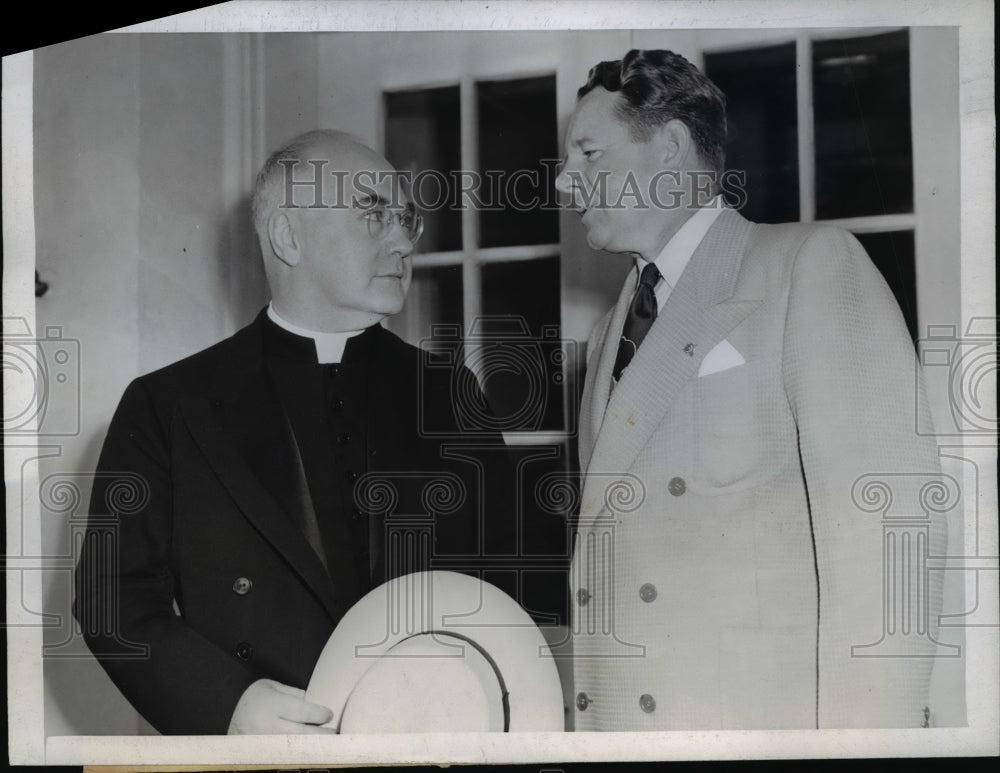 1945 Press Photo Archbishop Francis J. Spellman, John J. Sullivan at White House
