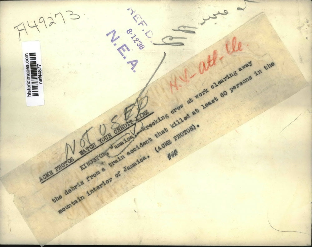 1938 Press Photo Train Wreck in Kingston, Jamaica - nef44877