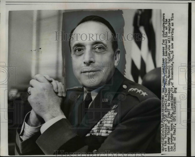 Load image into Gallery viewer, 1959 Press Photo General Lyman Lemitzer at Pentagon - nef44900
