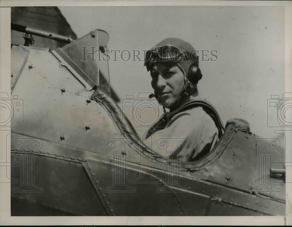 1935 Press Photo Lieutenant Frederic C. Gray, Winner Luke Memorial Trophy