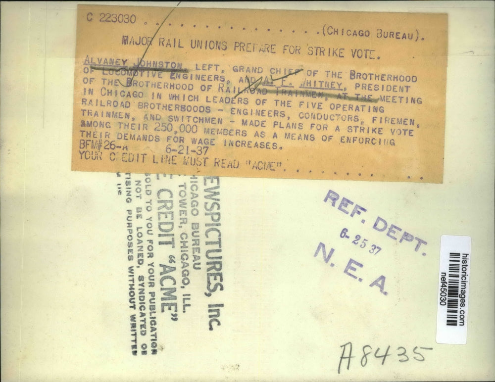 1937 Press Photo Alvaney Johnston, A.F. Whitney at Railroad Brotherhood Meeting