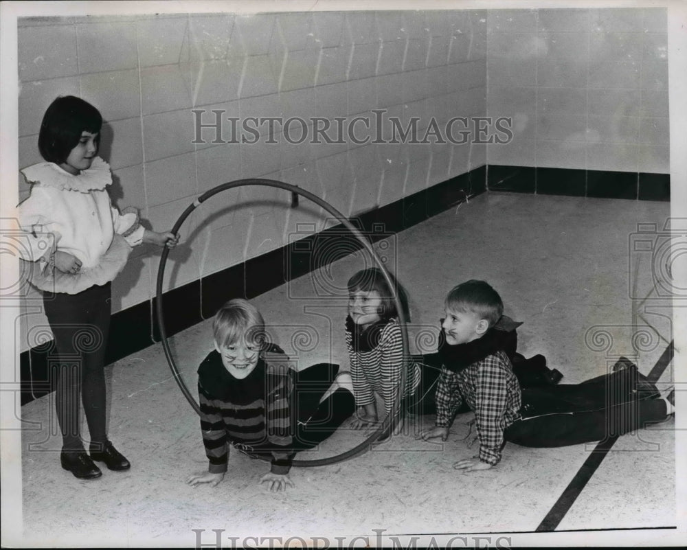 1955 Press Photo Richmond Heights Kindergarten Circus, Ohio - nef45094