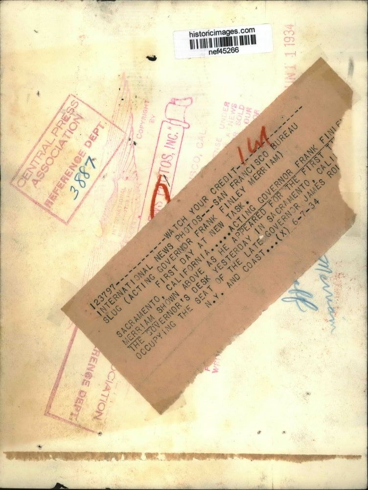 1934 Press Photo Frank Finley Merriam at Governor's Desk, Sacramento, California