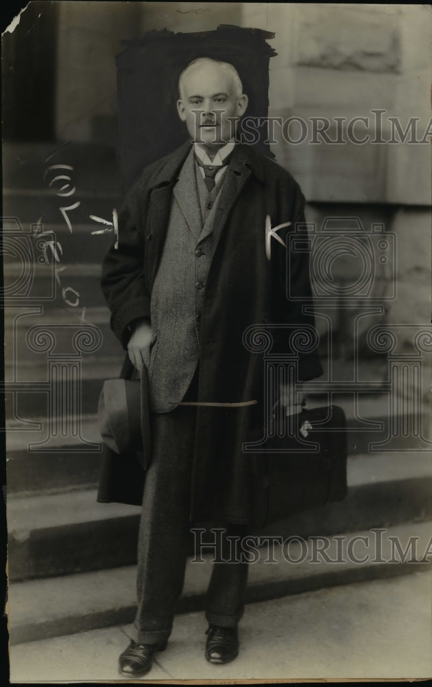 1926 Press Photo Professor Oscar Jaszi of Oberlin College, Ohio - nef45284