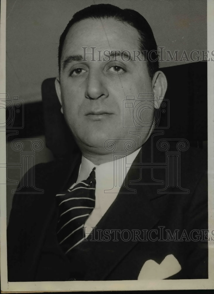 1935 Press Photo Robert Isaacson asks $100,000 balm from Mary Byrn Alexander