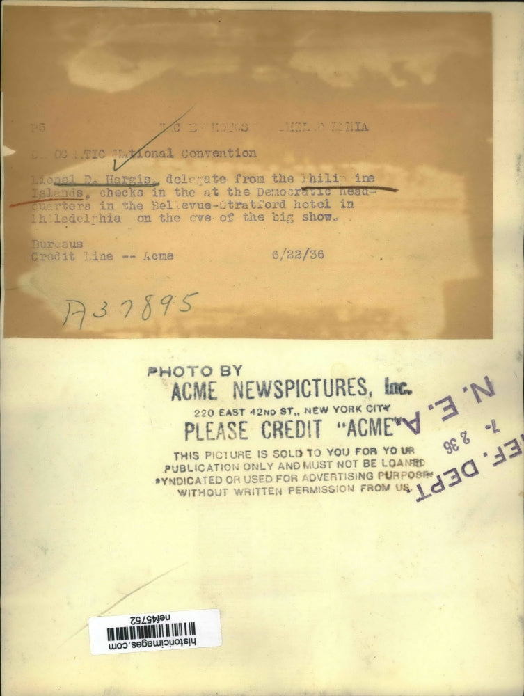 1936 Press Photo Lionel D. Hargis checks in at the Democratic headquarters