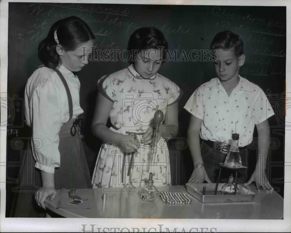 1956 Press Photo Students at Franklin School - nef45812