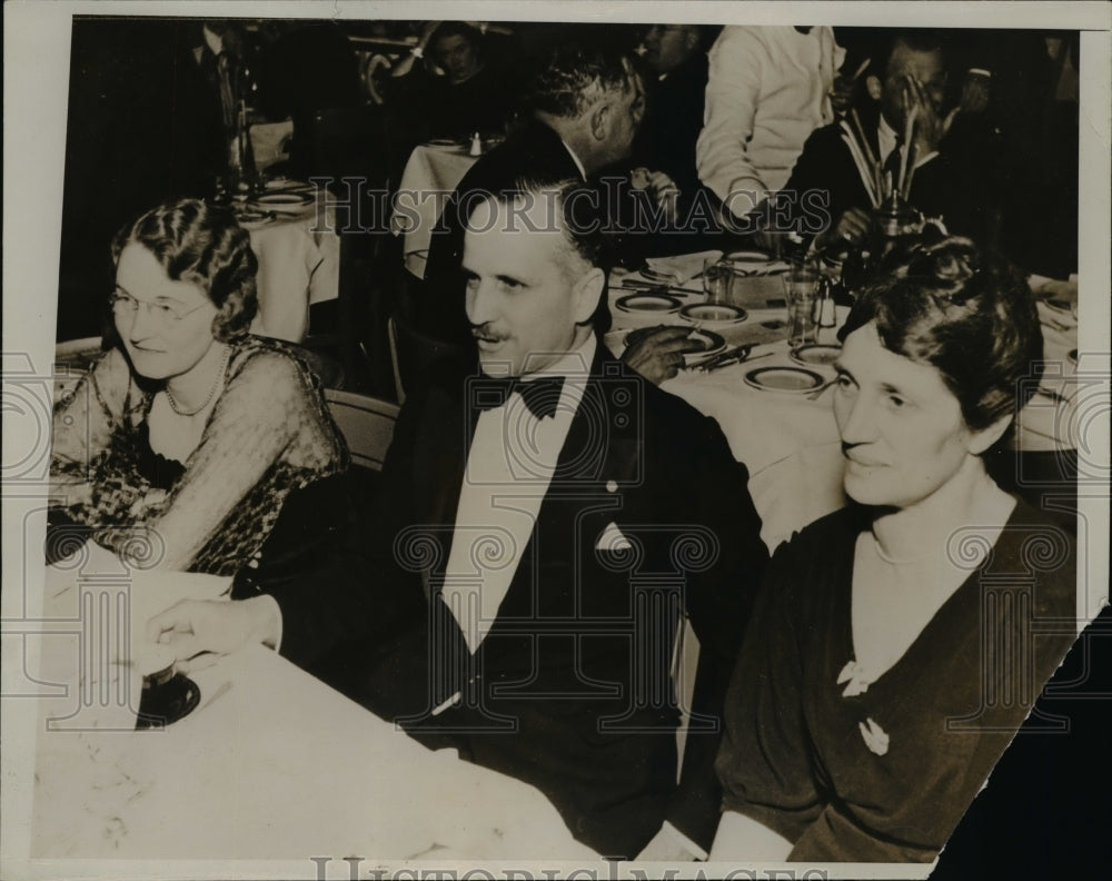 1935 Press Photo Commander Joel Boone Hosts Mayo Clinic Dinner - nef46061