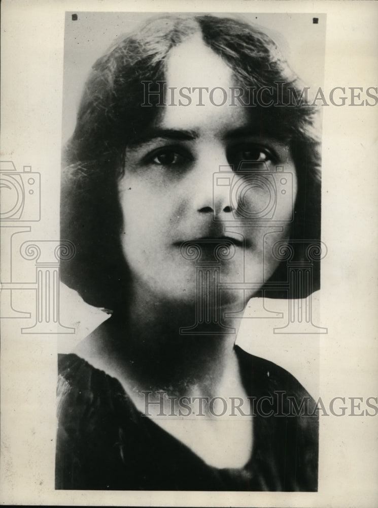 1930 Press Photo Marion Gladys Goddette, Charged w Illegal Immigration