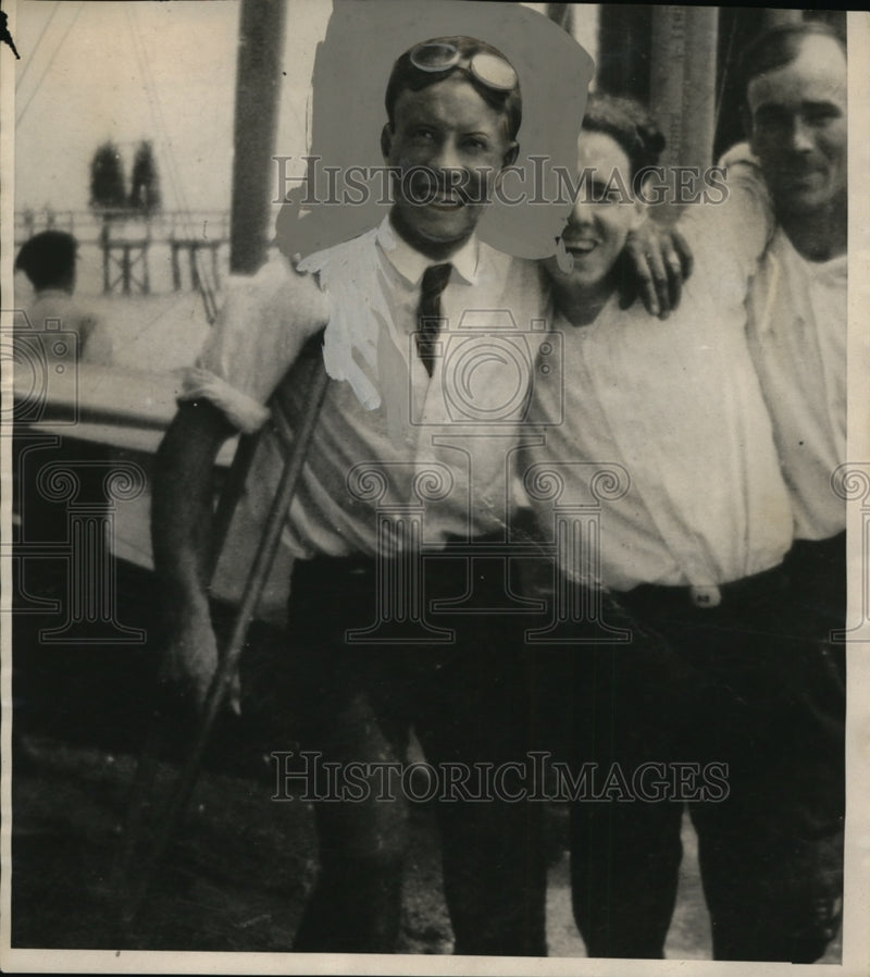Load image into Gallery viewer, 1924 Press Photo Charley Baylen, Missing Pilot - nef46110
