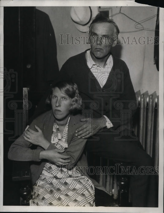 1933 Press Photo Mertis Fleming & Wife, Jefferson, Ohio - nef46127