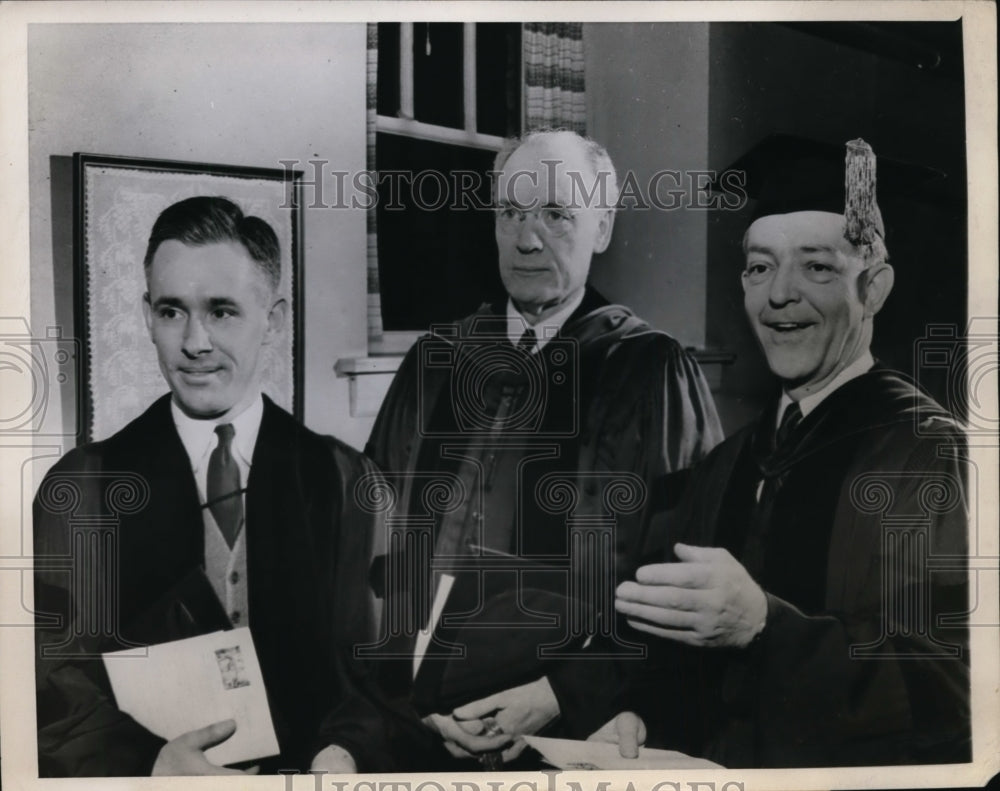 1946 Press Photo Carroll College Celebrating 100th Anniversary in 4-Day Ceremony
