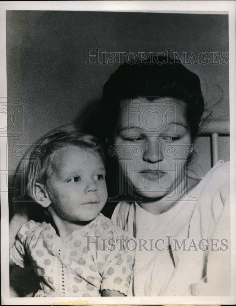 1947 Press Photo Lucille Medlin mother of Mary Jane who was found beaten in CA
