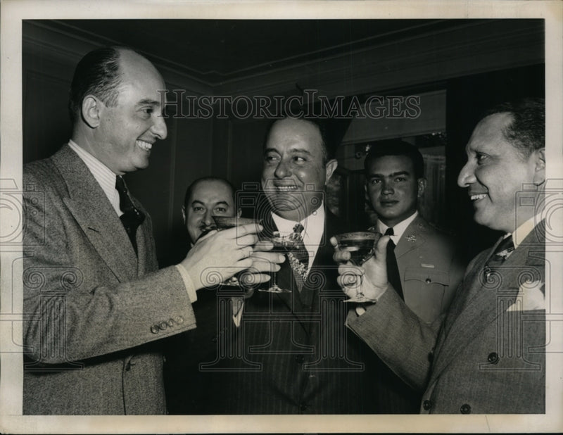 Load image into Gallery viewer, 1939 Press Photo President Anastasio Samoza w/ Don Leon de Bayle @ Legation
