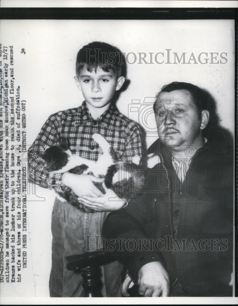 Load image into Gallery viewer, 1960 Press Photo Warren Krause, Son Ronald After House Fire, Monroe, Michigan
