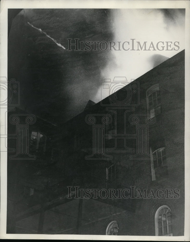 1931 Press Photo Pittsburgh Pennsylvania Fire - nef47093