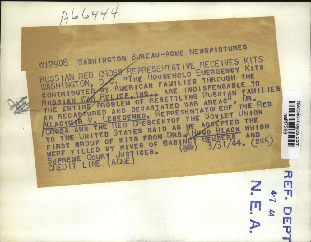 1944 Press Photo Russian Red Cross Representative Receives Kits - nef47293