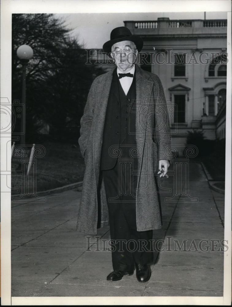 1942 Press Photo Senator George Norris Leaving White House - nef47396