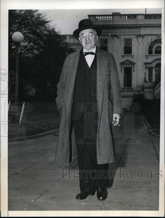 1942 Press Photo Senator George Norris Leaving White House - nef47396