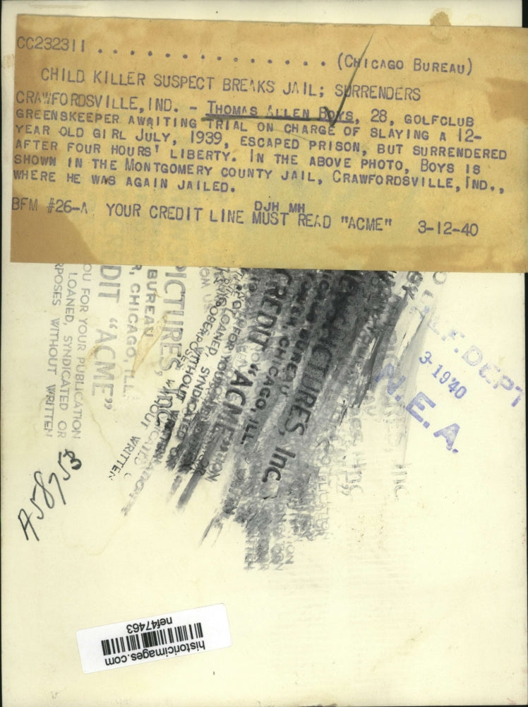 Load image into Gallery viewer, 1940 Press Photo Child Killer Suspect Breaks Jails Surrendered After 4-Hours
