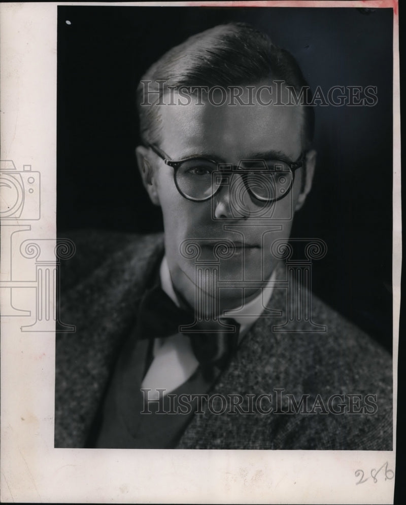 Load image into Gallery viewer, 1947 Press Photo Mel Heimer - nef47776
