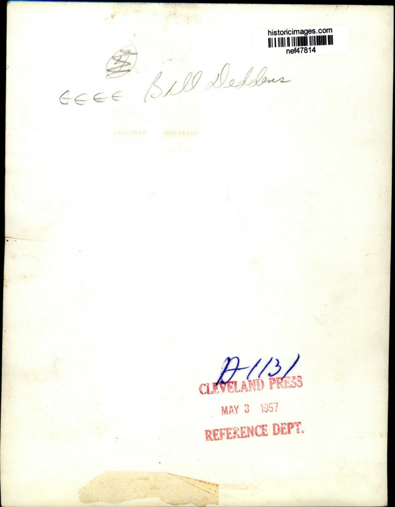 1957 Press Photo Bill Deddens Loading Car Trunk - nef47814