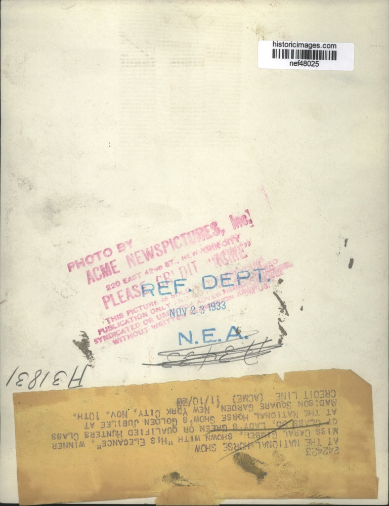 1933 Press Photo Caral Gimbel w Horse "His Elegance" at National Horse Show